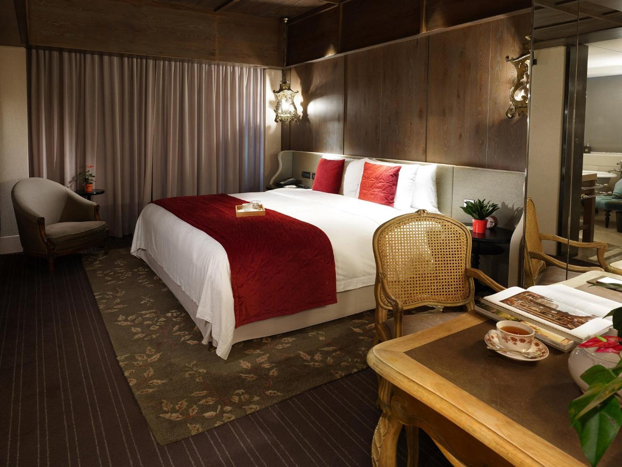 Palais De Chine Hotel Taipei Esterno foto A room at the hotel