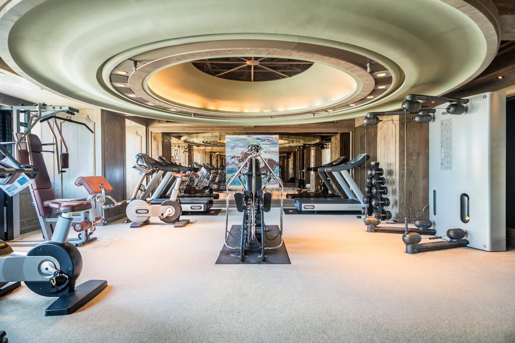 Palais De Chine Hotel Taipei Esterno foto The gym at the hotel